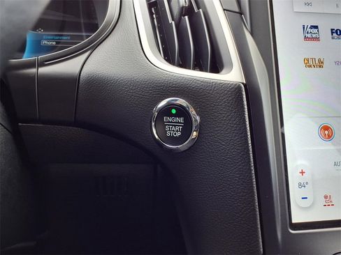 Used 2023 Ford Edge SEL w/ Convenience Package image 14