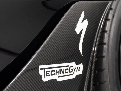 Used 2015 McLaren P1 image 85