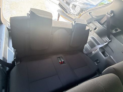 New 2026 Mitsubishi Outlander ES FWD image 27