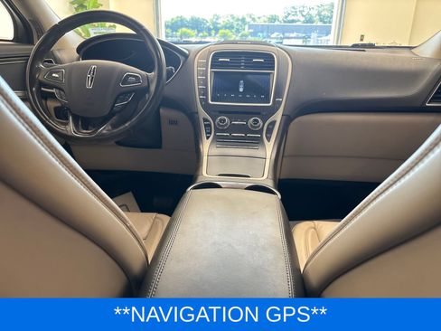 Used 2016 Lincoln MKX Select w/ Select Plus Package FWD image 8
