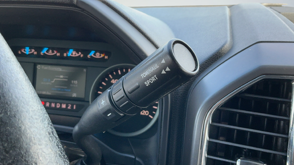 Used 2015 Ford F150 XLT w/ Equipment Group 302A Luxury RWD image 15