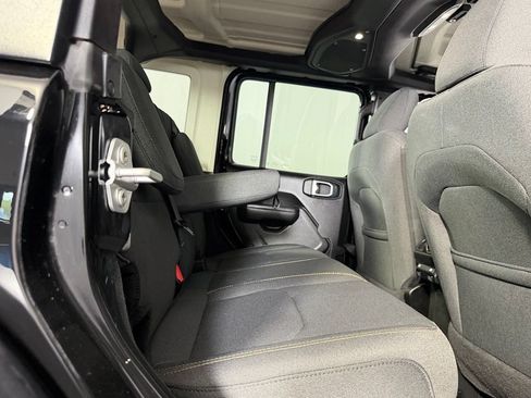 Used 2025 Jeep Wrangler Unlimited Sport S 4xe AWD/4WD image 29