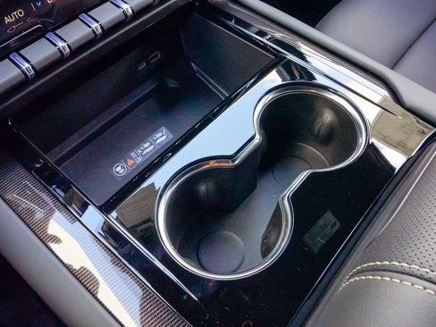 New 2026 GMC Yukon Elevation image 20