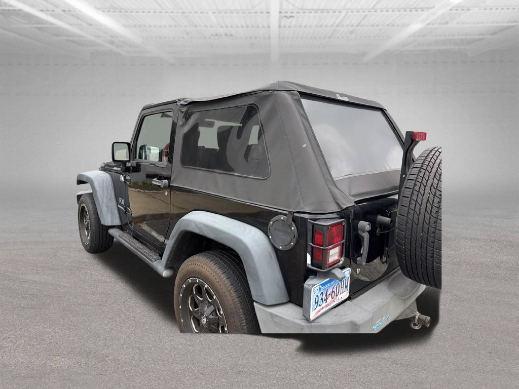Used 2008 Jeep Wrangler X w/ Black Appearance Group AWD/4WD image 3