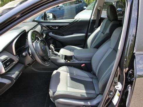 Used 2024 Subaru Outback Onyx Edition AWD/4WD image 17