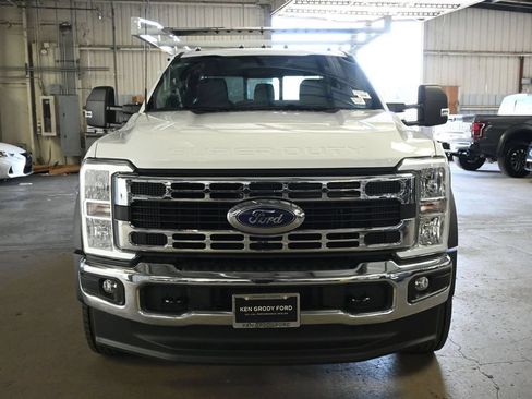 New 2025 Ford F450 XL w/ XL Chrome Package AWD/4WD image 3
