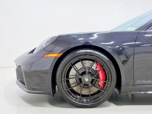 Used 2026 Porsche 911 Carrera GTS w/ Premium Package RWD image 23