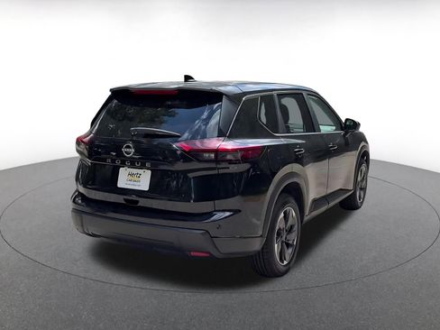 Used 2025 Nissan Rogue SV FWD image 14