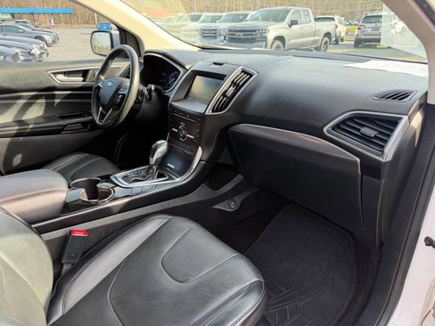 Used 2015 Ford Edge Titanium w/ Equipment Group 302A image 18