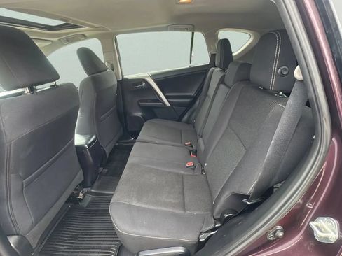 Used 2016 Toyota RAV4 XLE AWD/4WD image 25
