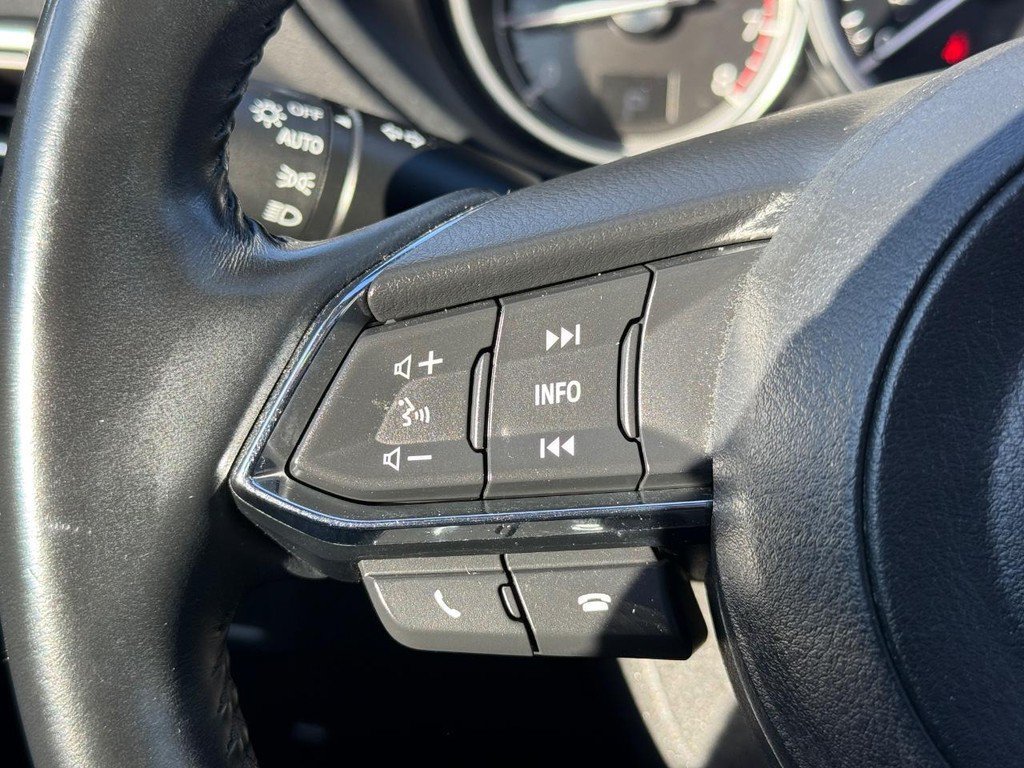 Used 2019 MAZDA CX-5 Touring FWD image 14