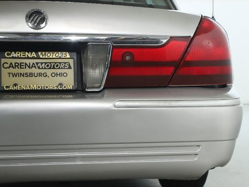 Used 2005 Mercury Grand Marquis LS image 9