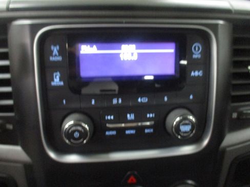 Used 2013 RAM 2500 Tradesman w/ Protection Group AWD/4WD image 25