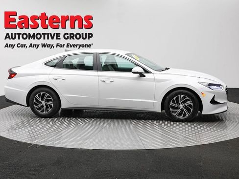 Used 2021 Hyundai Sonata Blue image 4