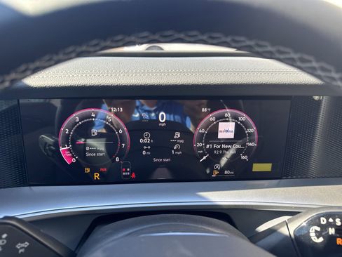 New 2026 Volkswagen Tiguan SE image 31