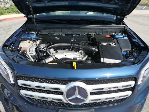 Used 2022 Mercedes-Benz GLB 250 4MATIC image 30
