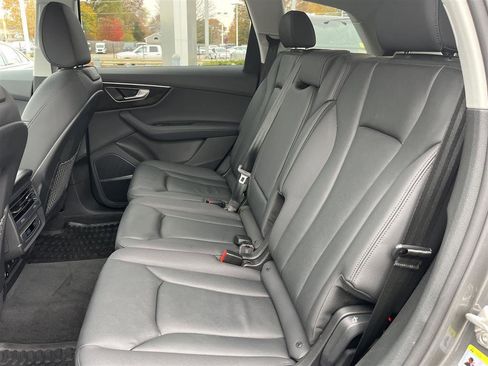 Used 2023 Audi Q7 2.0T Premium Plus w/ Premium Plus Package image 21