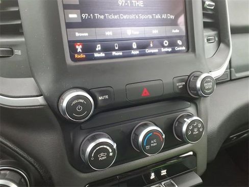Used 2020 RAM 1500 Big Horn image 17