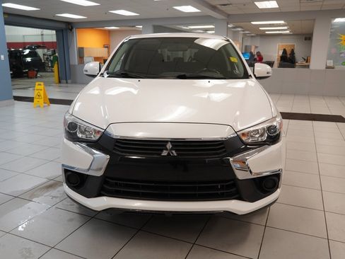 Used 2017 Mitsubishi Outlander Sport ES image 14