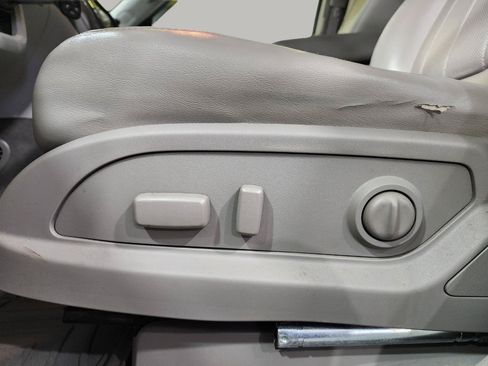 Used 2015 Buick Enclave Premium w/ Experience Buick Package AWD/4WD image 21