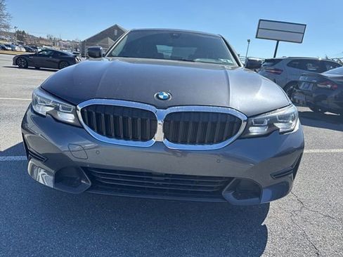 Used 2020 BMW 330i xDrive 330i xDrive w/ Driving Assistance Package image 3