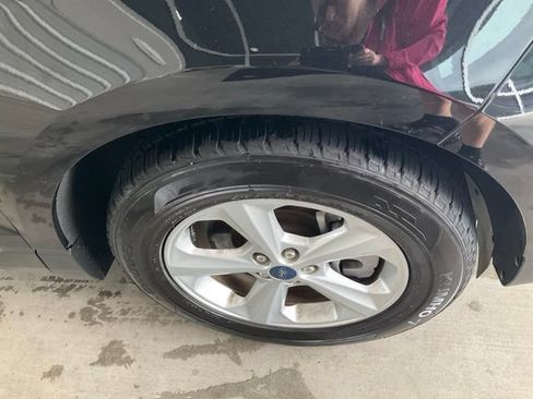 Used 2021 Ford Edge SE AWD/4WD image 26
