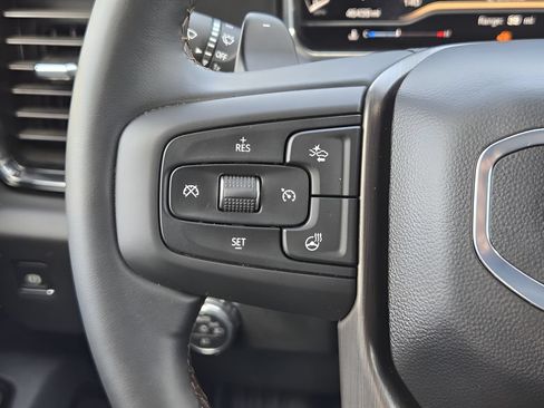 Used 2025 GMC Sierra 1500 AT4 AWD/4WD image 25