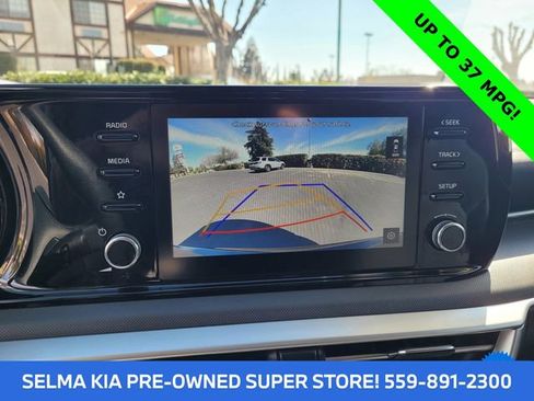 Used 2021 Kia K5 LXS image 18