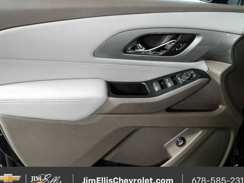 Certified 2021 Chevrolet Traverse LT AWD/4WD image 6