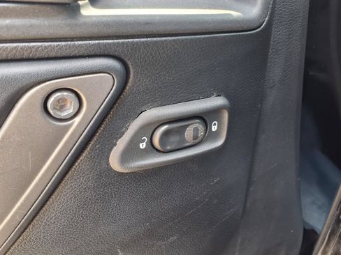 Used 2014 Jeep Wrangler Unlimited Sport AWD/4WD image 23