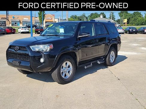 Used 2019 Toyota 4Runner SR5 Premium AWD/4WD image 2