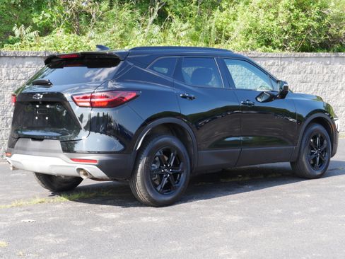 Certified 2023 Chevrolet Blazer LT w/ Midnight/Sport Edition AWD/4WD image 7