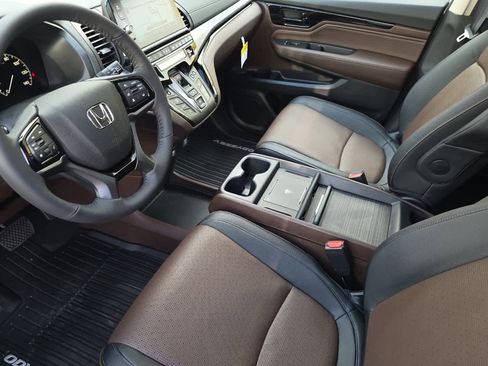 New 2026 Honda Odyssey Elite image 13