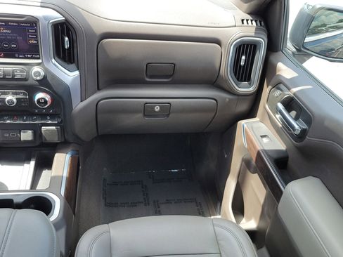 Used 2020 GMC Sierra 1500 SLT w/ SLT Premium Plus Package AWD/4WD image 16