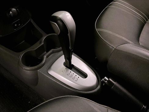 Used 2014 Chevrolet Spark LT image 17