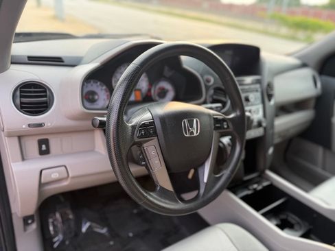 Used 2015 Honda Pilot LX image 19
