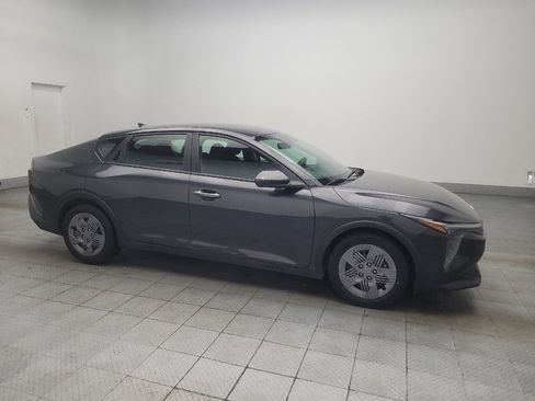 Used 2025 Kia K4 FWD image 11