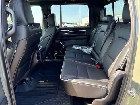New 2026 RAM 1500 Laramie AWD/4WD image 22