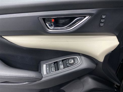 Used 2022 Subaru Ascent Limited w/ Technology Package image 19