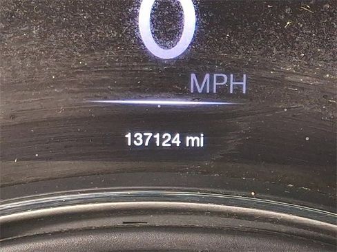 Used 2018 Jeep Grand Cherokee Limited image 21