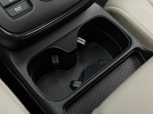 Certified 2024 Honda CR-V EX-L image 37
