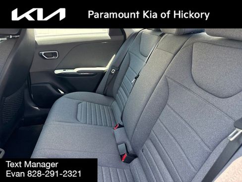 Used 2025 Kia K4 EX FWD image 13