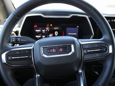 Used 2024 GMC Canyon Elevation w/ Convenience Package image 20