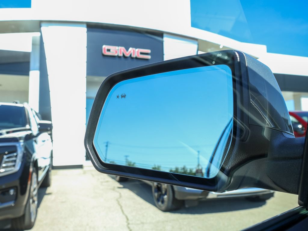 Used 2019 GMC Acadia SLT FWD image 25