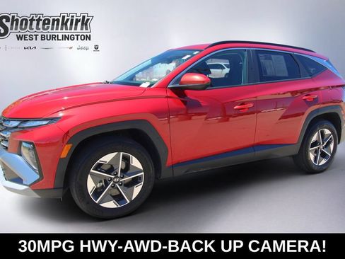 Used 2025 Hyundai Tucson SEL AWD/4WD image 1