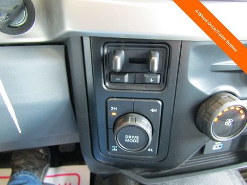 Used 2023 Ford F250 XL AWD/4WD image 9