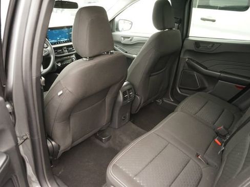 Used 2025 Ford Escape Active w/ Tech Pack #1 FWD image 11