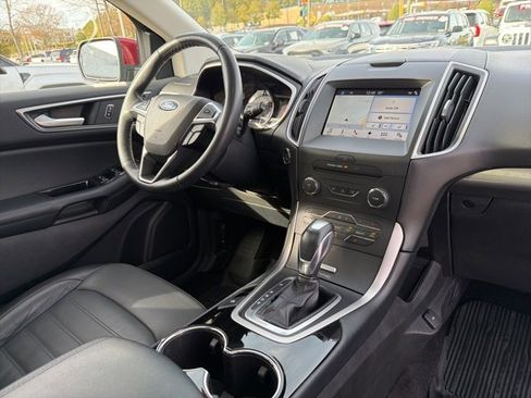 Used 2017 Ford Edge SEL w/ Equipment Group 201A image 37