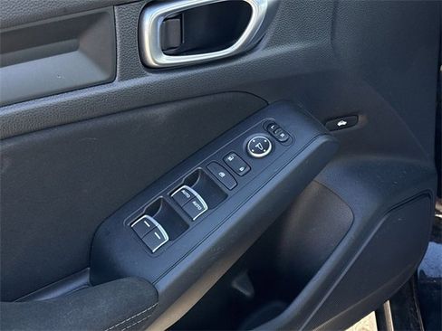 Used 2023 Honda Civic LX image 18