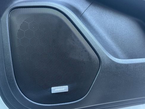 Used 2023 GMC Acadia Denali w/ Denali Ultimate Package image 24